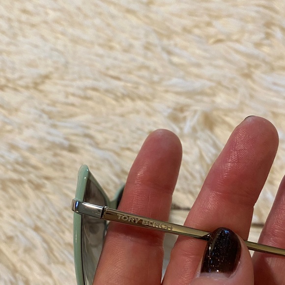 Tory Burch Mint Green Sunglasses - Picture 5 of 8